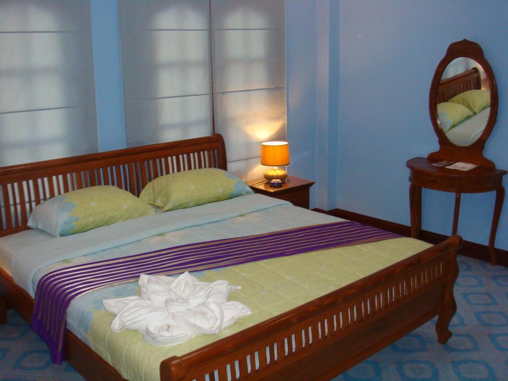 Majestic Villas Phuket Rawai Esterno foto