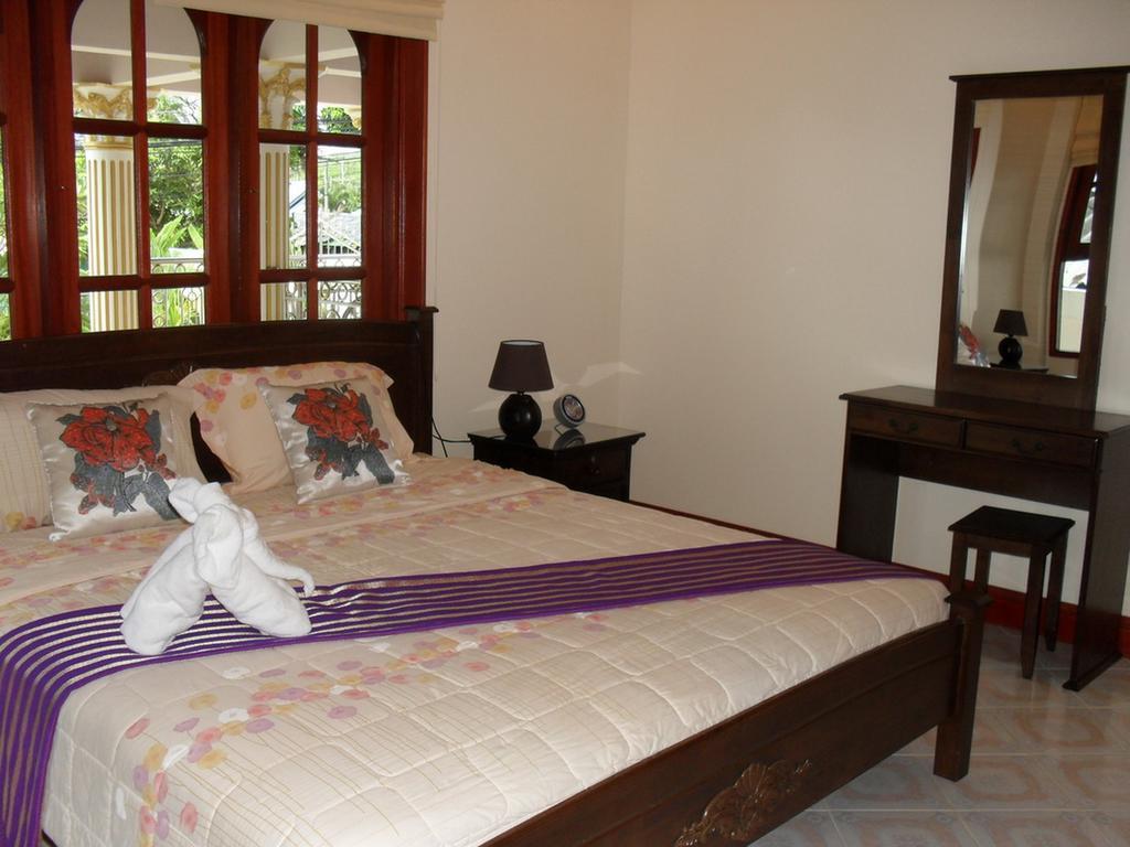 Majestic Villas Phuket Rawai Esterno foto