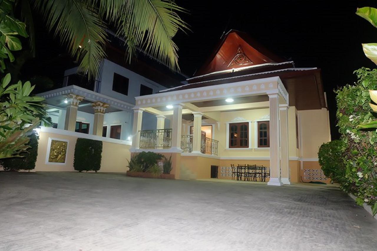Majestic Villas Phuket Rawai Esterno foto