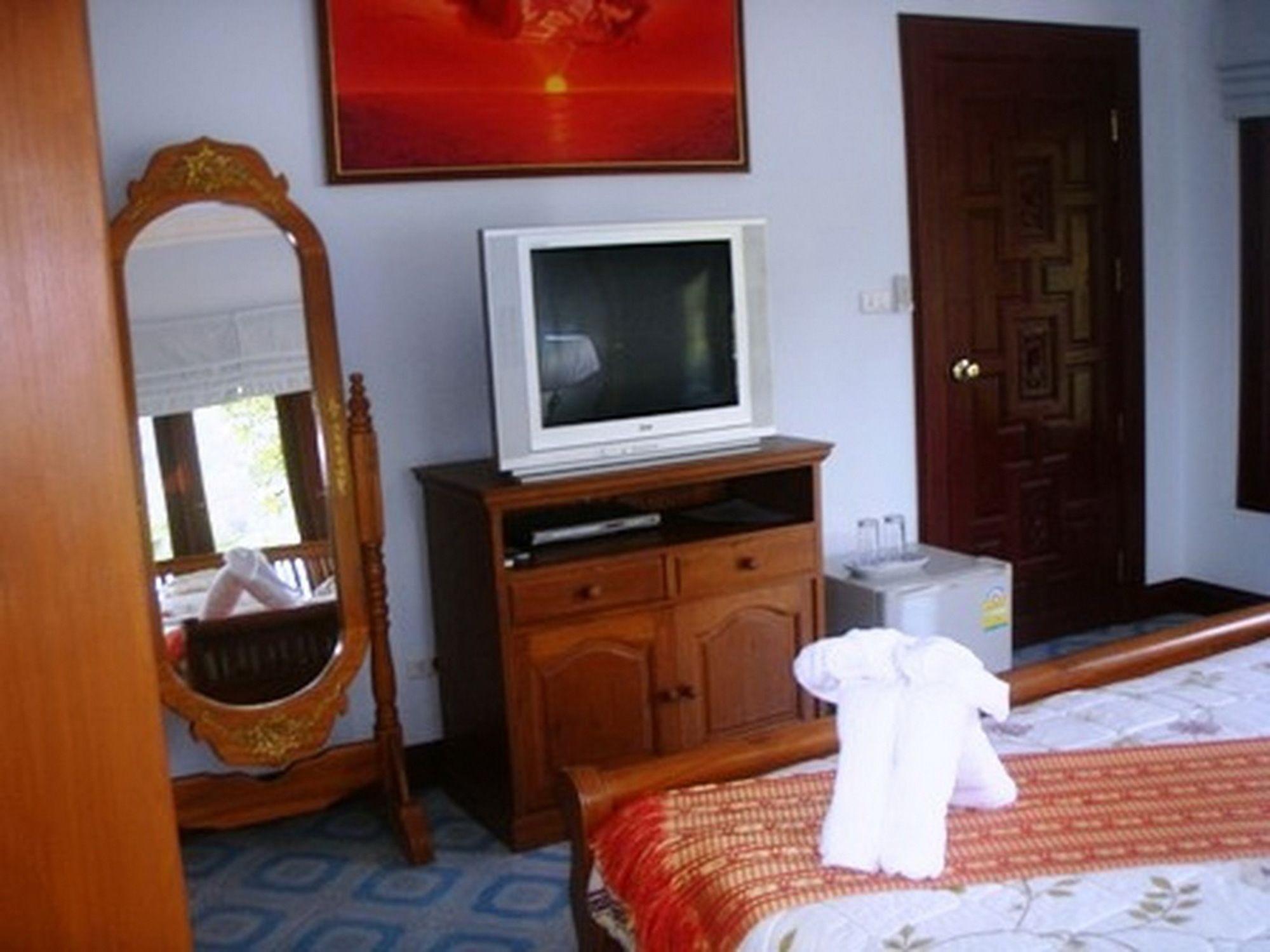 Majestic Villas Phuket Rawai Esterno foto